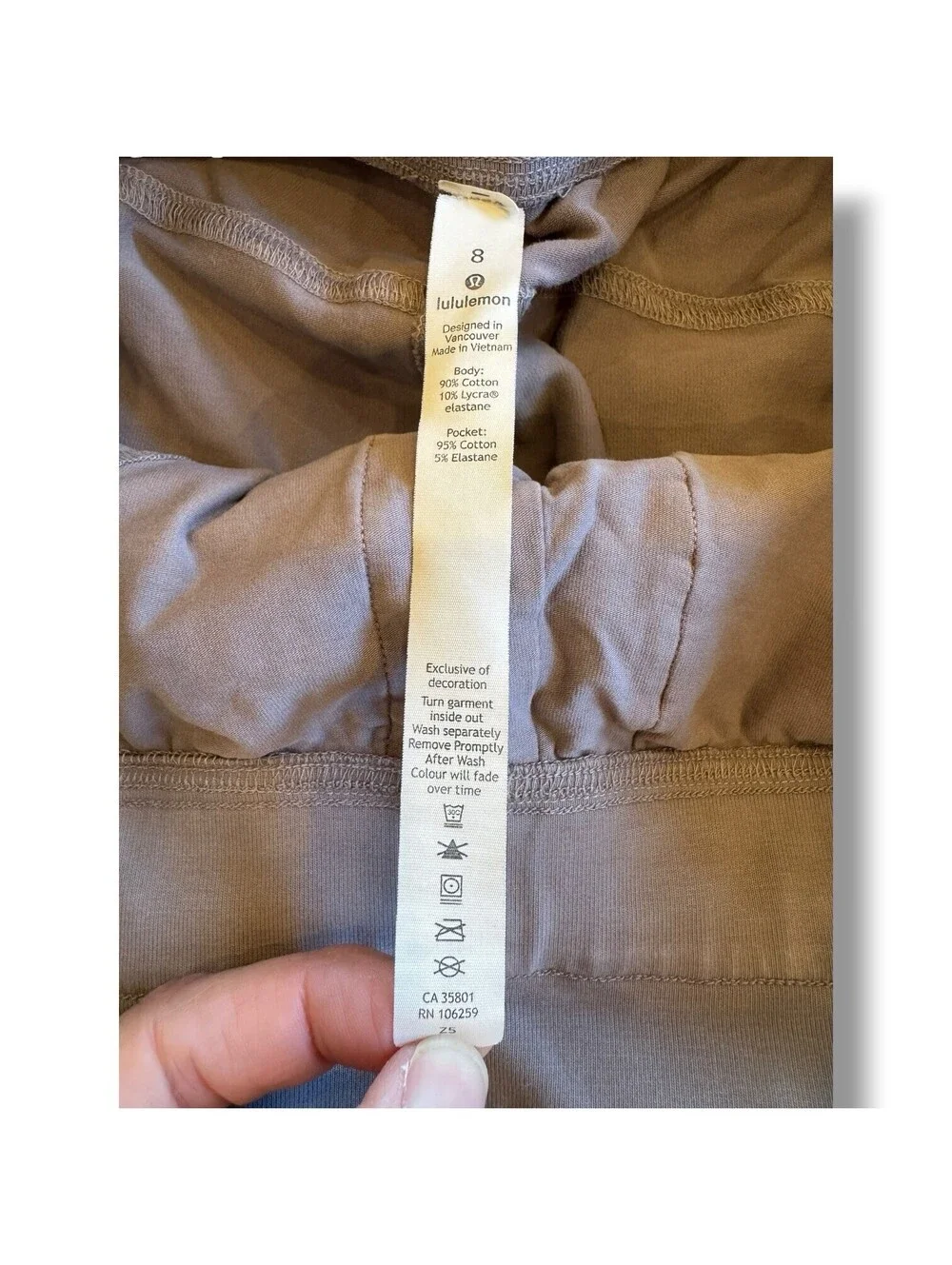 Lululemon Inner Glow Short Washed Half Moon Running Athletic Gym Yoga Pilate 8